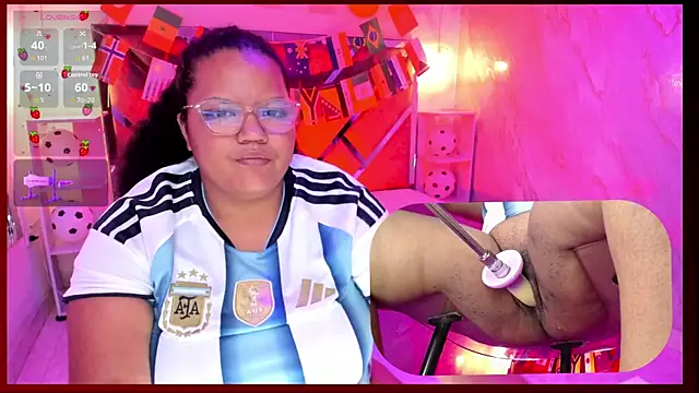 MhiaRey's Webcam Show