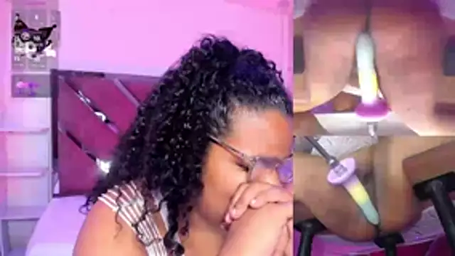 MhiaRey's Webcam Show