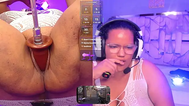 MhiaRey's Webcam Show