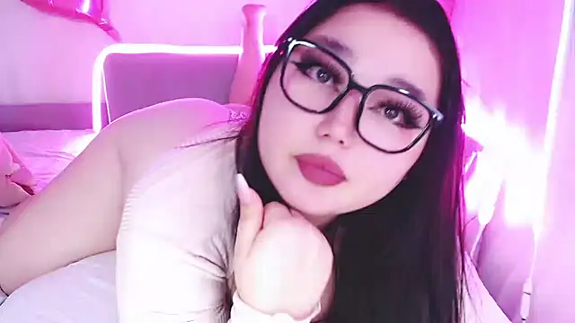 XXX chat uživo modela yourmermaidd