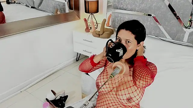 Slut_Milf_ Adlı Modelin Canlı XXX Sohbeti