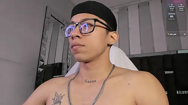 AkazaBoy_ 网络视讯表演