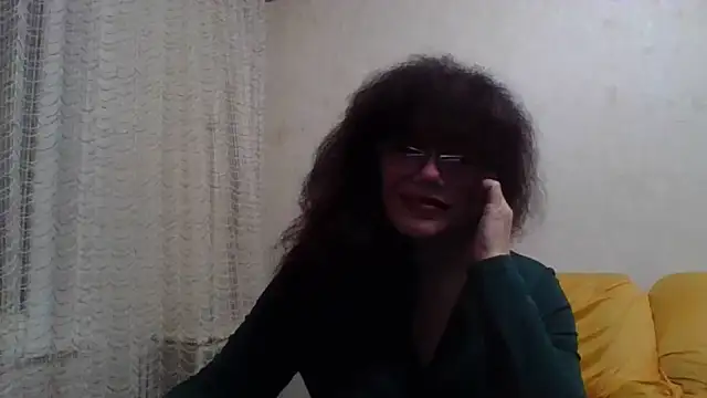 SilviaSky51 Show in webcam