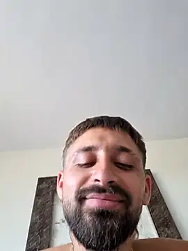 Show modela omarito100 na web-kameri