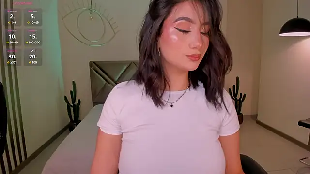 MaddisonLowe's Live XXX Chat