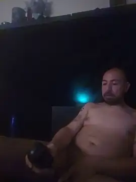 nakedtony81 webkamerás műsora