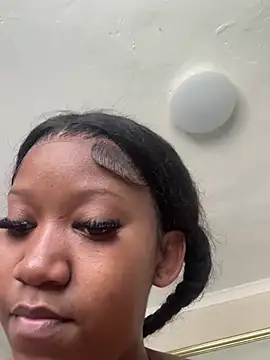 Brandyy23's Webcam Show