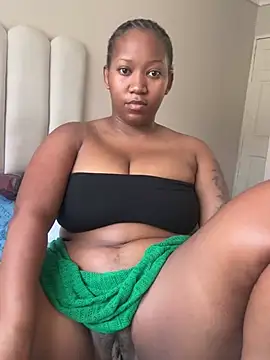 Brandyy23's Webcam Show
