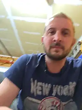 MrMechanic40's Webcam Show