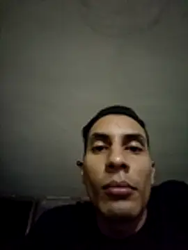 divinityros Show in webcam