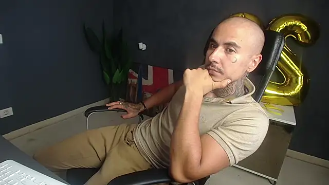 RomeoBodhi webcam show