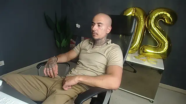 RomeoBodhi Webcam-Show