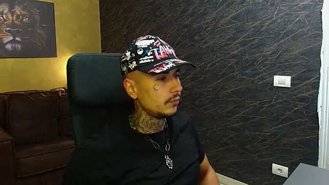 RomeoBodhi Webcam-Show