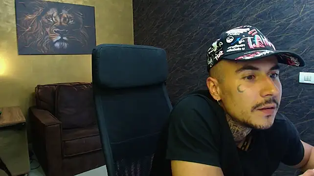 RomeoBodhi Webcam show