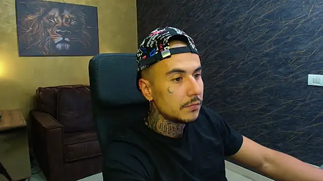 RomeoBodhi Webcam show