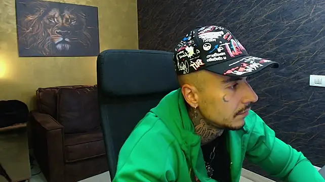 RomeoBodhi Webcam show