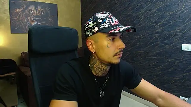RomeoBodhi's Webcam Show