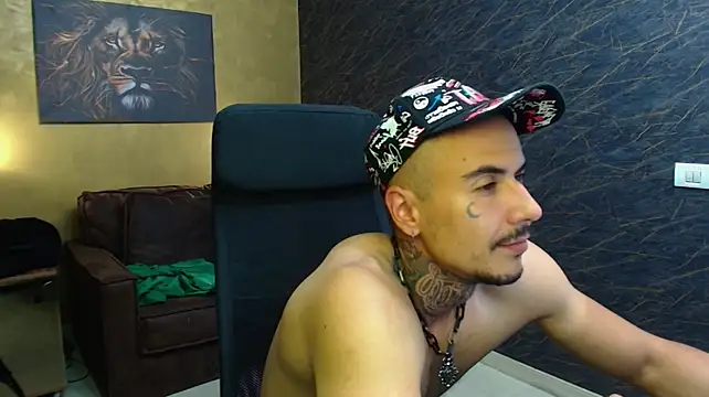 RomeoBodhi Webcam show