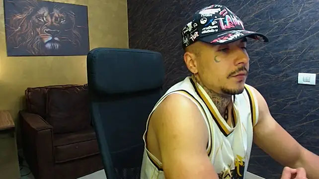 RomeoBodhi Webcam show