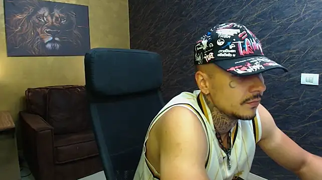 RomeoBodhi Webcam show
