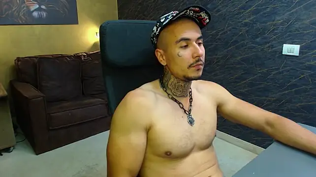 RomeoBodhi Webcam show
