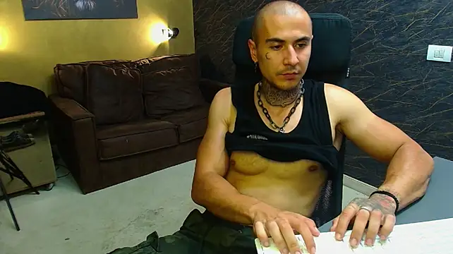 RomeoBodhi Adlı Modelin Web Kamerası Şovu