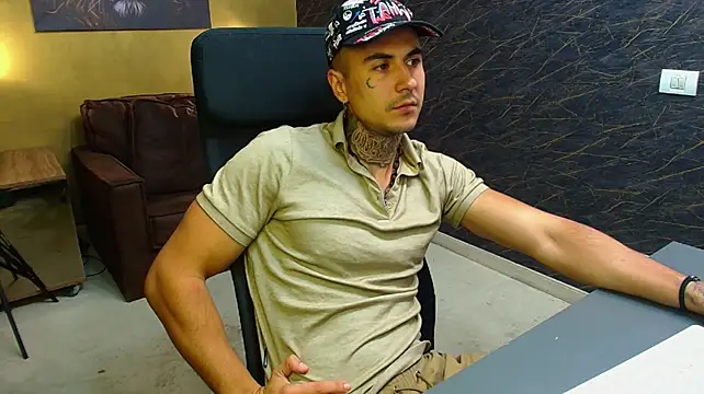RomeoBodhi Webcam show
