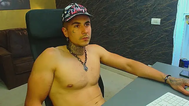 Show de RomeoBodhi na webcam