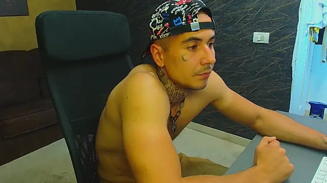 RomeoBodhi 网络视讯表演