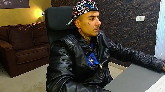RomeoBodhi Webcamshow