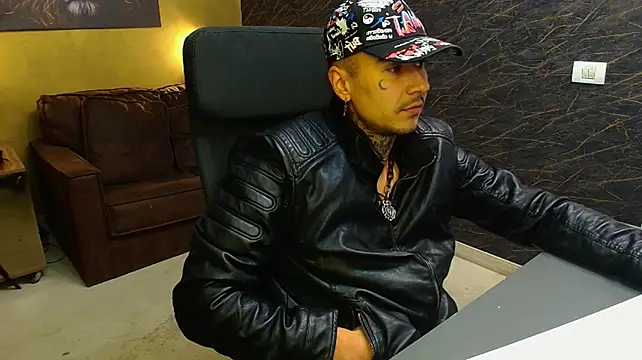 RomeoBodhi Show Webcam