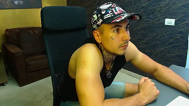 Show de RomeoBodhi na webcam
