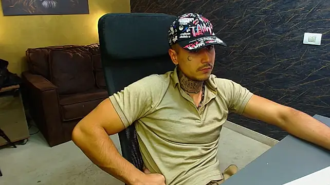 Show de RomeoBodhi na webcam
