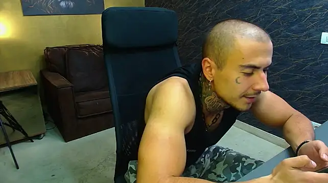 RomeoBodhi Webcam-Show