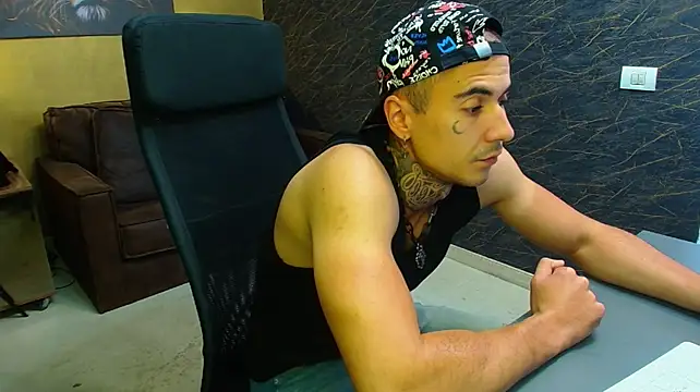RomeoBodhi webcam show