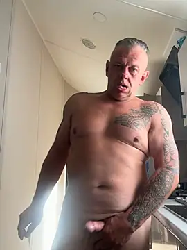 Show modela JakubW79 na web-kameri