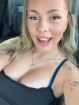 FrancescaNappi's Webcam Show