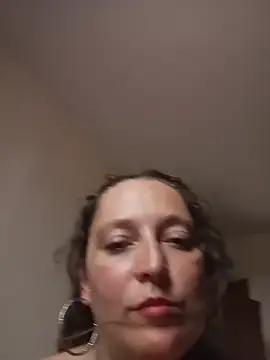 Sexyrondegirl 网络视讯 表演
