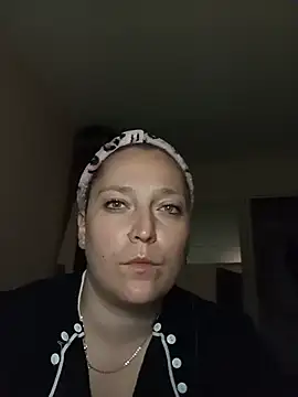 Sexyrondegirl Live XXX-Chat