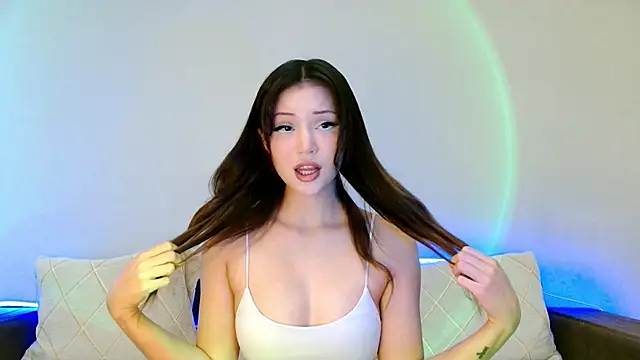 Min_Jee_ Chat XXX live
