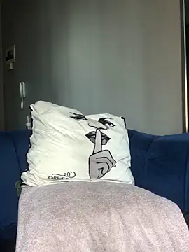 Sala de chat en directo de Curveysinaa
