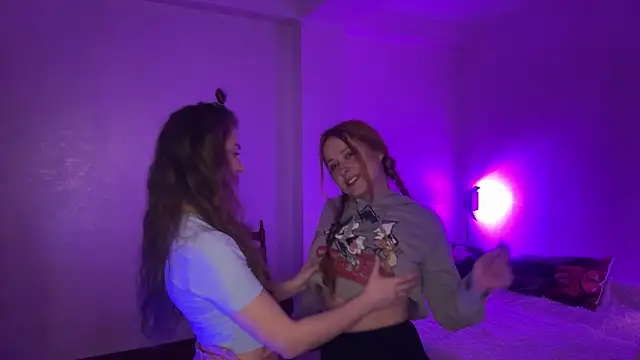 __2sya__ Webcam Show