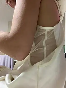 Aimeil 网络视讯表演