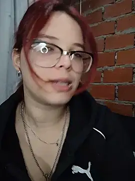Luluu063i Live chatroom
