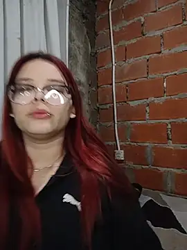 Chat XXX en directo de Luluu063i