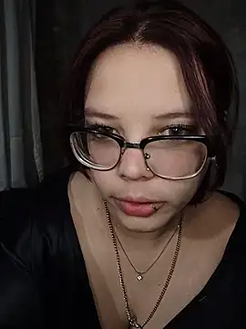 Luluu063i élő XXX-chatje