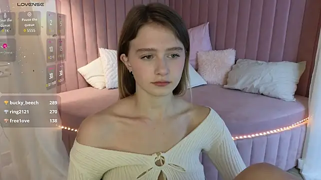 Chat +18 de jenny_bunny_ ao vivo