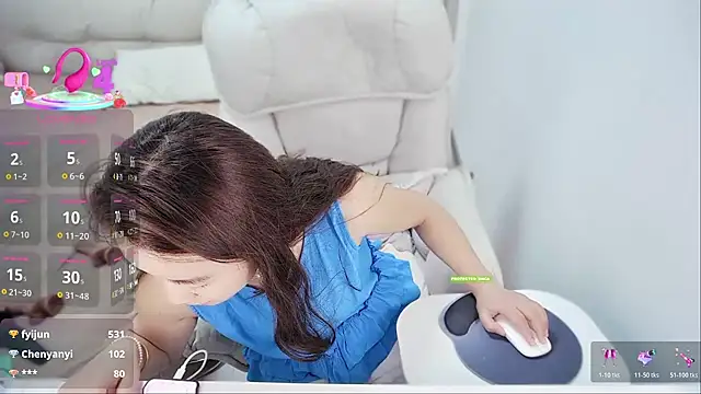 Feifei-cn's Live XXX Chat