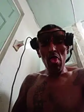 Vergonzoso6 webcam show