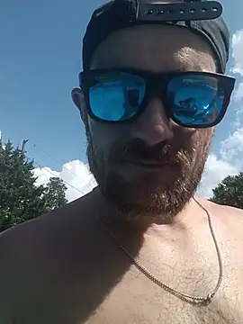 Вебкам-шоу Spunwhiteboy317